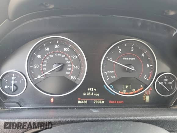 2018 BMW 3 Series 328d xDrive with VIN WBA8J1C55JA379468, listed as a Copart auction lot 80497915 with 84,486 mi miles and Salvage title. Bid and sale history available at DreamBid. Image 9.