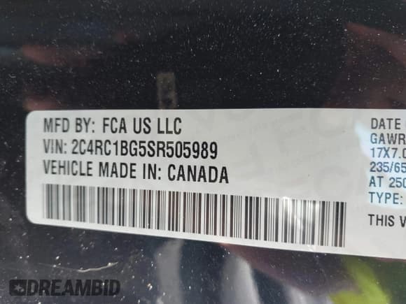 ✅ 2025 Chrysler Pacifica Select • VIN: 2C4RC1BG5SR505989 • Lot: 42608866. Wystawiony na IAAI z przebiegiem 13 115 mil. Bezpłatny archiwum sprzedaży aukcyjnych z USA i szczegółowy raport historii pojazdu na DreamBid. Zdjęcie 9.