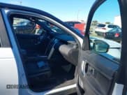 ✅ 2016 Land Rover Discovery Sport SE • VIN: SALCP2BG3GH583943 • Lot: 43676163. Wystawiony na IAAI z przebiegiem 122 238 mil. Bezpłatny archiwum sprzedaży aukcyjnych z USA i szczegółowy raport historii pojazdu na DreamBid. Zdjęcie 5.