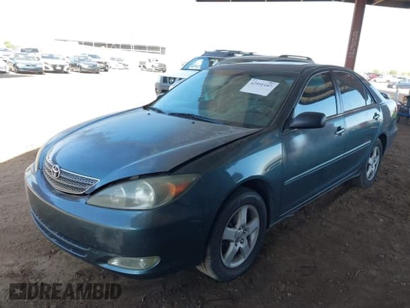 ✅ 2004 Toyota Camry LE • VIN: 4T1BE30K64U358694 • Lot: 42951107. Listed on IAAI with 214,707 mi. Free auction sales archive from the USA and detailed vehicle history report at DreamBid. Image 2.