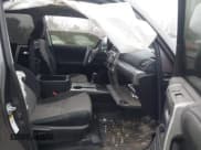 ✅ 2015 Toyota 4Runner SR5 • VIN: JTEZU5JR7F5094469 • Lot: 43757922. Wystawiony na IAAI z przebiegiem 143 426 mil. Bezpłatny archiwum sprzedaży aukcyjnych z USA i szczegółowy raport historii pojazdu na DreamBid. Zdjęcie 5.