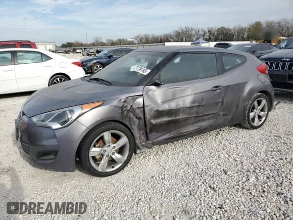 ✅ 2015 Hyundai Veloster • VIN: KMHTC6AD0FU232779 • Лот: 77739193. Размещён на Copart с пробегом 134 333 миль миль. Получите бесплатный доступ к архиву аукционных продаж из США и посмотрите подробный отчёт об истории автомобиля на DreamBid. Изображение 1.