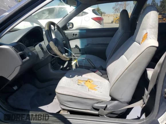 ✅ 1997 Toyota Tercel CE • VIN: JT2AC52L6V0208268 • Lot: 62888525. Wystawiony na Copart z przebiegiem 244 008 mil. Bezpłatny archiwum sprzedaży aukcyjnych z USA i szczegółowy raport historii pojazdu na DreamBid. Zdjęcie 7.