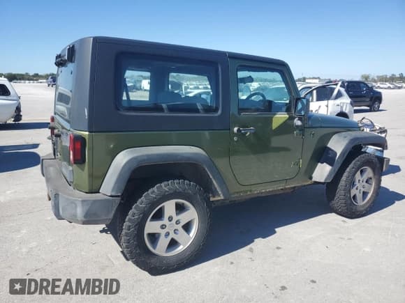 ✅ 2008 Jeep Wrangler X • VIN: 1J4FZ24168L554730 • Лот: 82403095. Опубликован ранее на Copart с пробегом 272 674 миль. Бесплатный доступ к архиву аукционных продаж из США и подробный отчёт об истории автомобиля на DreamBid. Изображение 3.