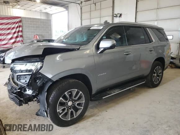 2024 Chevrolet Tahoe LT z VIN 1GNSKNKD2RR358930, wystawiony jako Copart lot #64122605 z przebiegiem 15 689 mil mil oraz Szkoda całkowita • Salvage title. Historia ofert i sprzedaży dostępna na DreamBid. Obrazek 1.