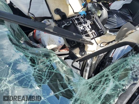 ✅ 2024 Volkswagen Tiguan SE R-Line Black • VIN: 3VVCB7AX7RM206875 • Lot: 69175185. Listed on Copart with 13,009 mi. Free auction sales archive from the USA and detailed vehicle history report at DreamBid. Image 7.