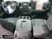 2022 Chevrolet Silverado 3500HD Work Truck z VIN 1GC4YSEY4NF364107, wystawiony jako Copart lot #73045214 z przebiegiem 21 487 mil mil oraz Szkoda całkowita • Salvage title. Historia ofert i sprzedaży dostępna na DreamBid. Obrazek 8.