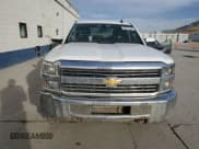 ✅ 2017 Chevrolet Silverado 2500HD LT • VIN: 1GC1KVEG3HF102838 • Лот: 90670405. Опубликован ранее на Copart с пробегом 117 870 миль. Бесплатный доступ к архиву аукционных продаж из США и подробный отчёт об истории автомобиля на DreamBid. Изображение 5.