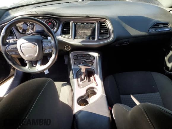 ✅ 2020 Dodge Challenger GT • VIN: 2C3CDZJGXLH211244 • Лот: 39805063. Опубликован ранее на Copart с пробегом 35 679 миль. Бесплатный доступ к архиву аукционных продаж из США и подробный отчёт об истории автомобиля на DreamBid. Изображение 8.