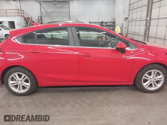 ✅ 2017 Chevrolet Cruze LT • VIN: 3G1BE6SM5HS594255 • Lot: 42385285. Listed on IAAI with 107,505 mi. Free auction sales archive from the USA and detailed vehicle history report at DreamBid. Image 14.