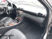 ✅ 2005 Mercedes-Benz C 240 • VIN: WDBRF81J45F686641 • Lot: 41168122. Listed on IAAI with Not provided. Free auction sales archive from the USA and detailed vehicle history report at DreamBid. Image 5.