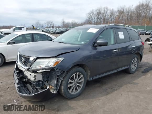 ✅ 2014 Nissan Pathfinder SV • VIN: 5N1AR2MM1EC601812 • Lot: 41768894. Listed on IAAI with 95,511 mi. Free auction sales archive from the USA and detailed vehicle history report at DreamBid. Image 17.