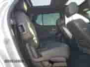 2022 Chevrolet Traverse High Country z VIN 1GNERNKW3NJ192968, wystawiony jako Copart lot #81289654 z przebiegiem 42 420 mil mil oraz Szkoda całkowita • Salvage title. Historia ofert i sprzedaży dostępna na DreamBid. Obrazek 11.