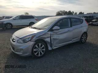 2012 Hyundai Accent SE with VIN KMHCU5AE9CU041602, listed as a Copart auction lot 81361415 with 204,295 mi miles and Salvage title. Bid and sale history available at DreamBid. Image 1.