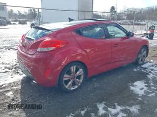 ✅ 2017 Hyundai Veloster • VIN: KMHTC6ADXHU315848 • Lot: 41529421. Wystawiony na IAAI z przebiegiem 109 591 mil. Bezpłatny archiwum sprzedaży aukcyjnych z USA i szczegółowy raport historii pojazdu na DreamBid. Zdjęcie 4.