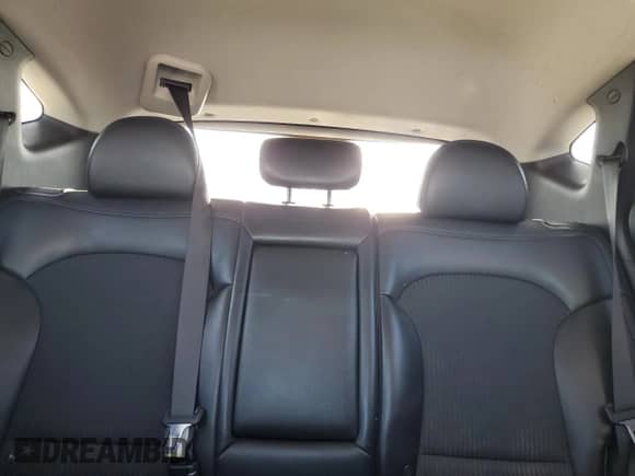 2011 Hyundai Tucson Limited z VIN KM8JU3ACXBU122083, wystawiony jako Copart lot #71179764 z przebiegiem 154 164 mil mil oraz Czysty tytuł • Clean title. Historia ofert i sprzedaży dostępna na DreamBid. Obrazek 10.