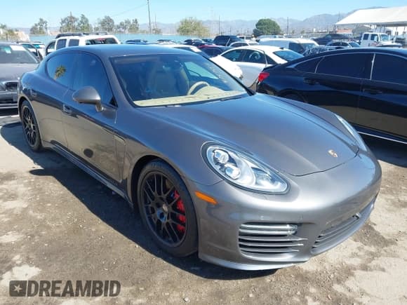 ✅ 2016 Porsche Panamera GTS • VIN: WP0AF2A73GL081577 • Lot: 43571511. Wystawiony na IAAI z przebiegiem 39 723 mil. Bezpłatny archiwum sprzedaży aukcyjnych z USA i szczegółowy raport historii pojazdu na DreamBid. Zdjęcie 1.