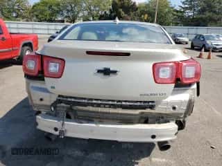 2016 Chevrolet Malibu LTZ z VIN 1G11E5SA3GF108766, wystawiony jako Copart lot #80167735 z przebiegiem 170 493 mil mil oraz Szkoda całkowita • Salvage title. Historia ofert i sprzedaży dostępna na DreamBid. Obrazek 6.