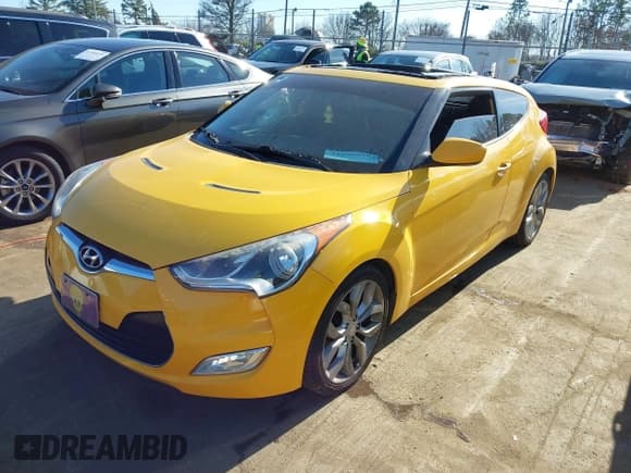 ✅ 2012 Hyundai Veloster w/Gray Int • VIN: KMHTC6AD3CU027095 • Lot: 41486966. Wystawiony na IAAI z przebiegiem 150 975 mil. Bezpłatny archiwum sprzedaży aukcyjnych z USA i szczegółowy raport historii pojazdu na DreamBid. Zdjęcie 2.