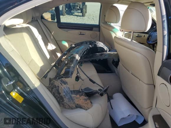 ✅ 2014 Lexus LS 460 • VIN: JTHBL5EF5E5131752 • Лот: 85071365. Опубликован ранее на Copart с пробегом 102 057 миль. Бесплатный доступ к архиву аукционных продаж из США и подробный отчёт об истории автомобиля на DreamBid. Изображение 10.