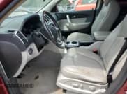 ✅ 2009 GMC Acadia SLT2 • VIN: 1GKER33D49J116518 • Lot: 68168905. Listed on Copart with 182,604 mi. Free auction sales archive from the USA and detailed vehicle history report at DreamBid. Image 7.