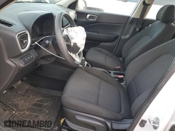 ✅ 2021 Hyundai Venue SE • VIN: KMHRB8A38MU066590 • Lot: 81323464. Listed on Copart with 81,328 mi. Free auction sales archive from the USA and detailed vehicle history report at DreamBid. Image 7.