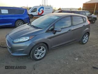 ✅ 2014 Ford Fiesta SE • VIN: 3FADP4EJ4EM111456 • Lot: 96413685. Wystawiony na Copart z przebiegiem 151 695 mil. Bezpłatny archiwum sprzedaży aukcyjnych z USA i szczegółowy raport historii pojazdu na DreamBid. Zdjęcie 1.