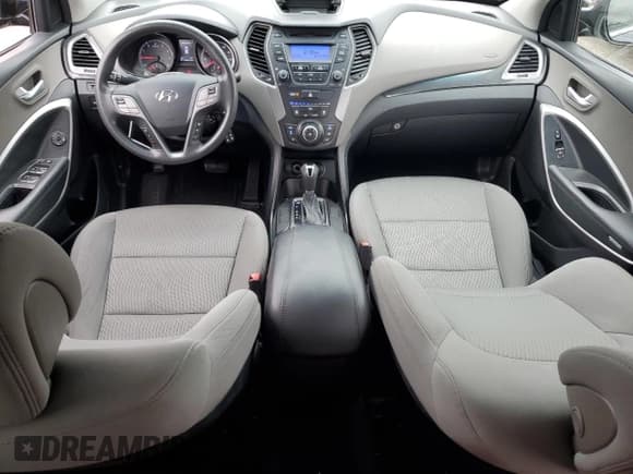 ✅ 2015 Hyundai Santa Fe • VIN: 5XYZTDLB0FG279875 • Лот: 72676104. Опубликован ранее на Copart с пробегом 158 418 миль. Бесплатный доступ к архиву аукционных продаж из США и подробный отчёт об истории автомобиля на DreamBid. Изображение 8.