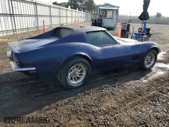 ✅ 1969 Chevrolet Corvette • VIN: 194379S712223 • Лот: 74727314. Опубликован ранее на Copart с пробегом 65 184 миль. Бесплатный доступ к архиву аукционных продаж из США и подробный отчёт об истории автомобиля на DreamBid. Изображение 3.