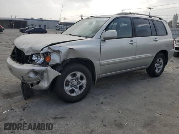 2004 Toyota Highlander с VIN JTEDD21A940094518, выставлен на аукционе Copart как лот 68724315 с пробегом 247 978 миль миль и Списание • Salvage title. История ставок и продаж доступна на DreamBid. Изображение 1.