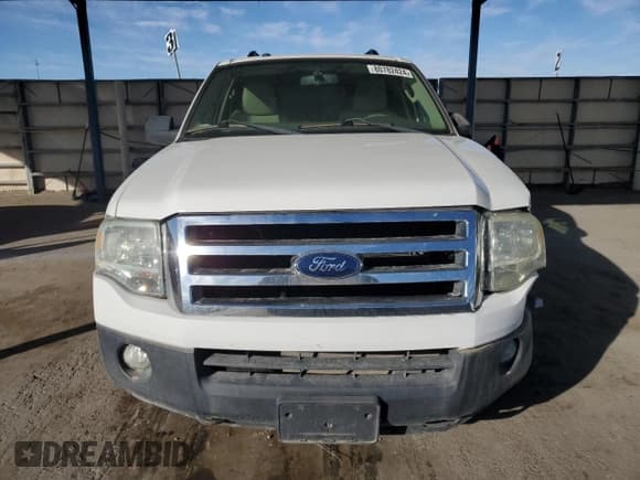 ✅ 2013 Ford Expedition XL • VIN: 1FMJU1G56DEF49545 • Lot: 80782424. Listed on Copart with 53,796 mi. Free auction sales archive from the USA and detailed vehicle history report at DreamBid. Image 5.