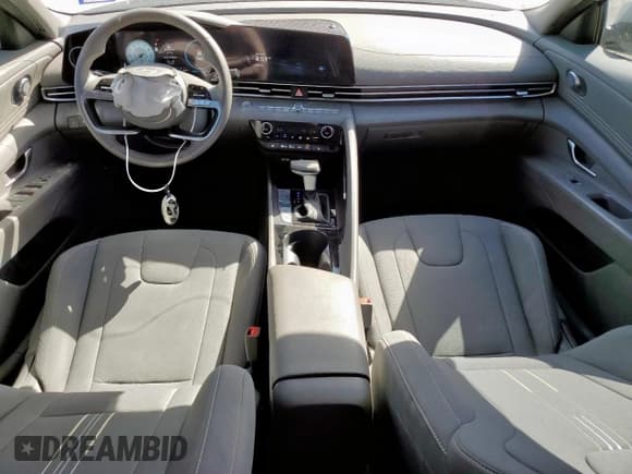 ✅ 2024 Hyundai Elantra SEL • VIN: KMHLS4DG9RU742274 • Lot: 66898565. Listed on Copart with 31,596 mi. Free auction sales archive from the USA and detailed vehicle history report at DreamBid. Image 8.