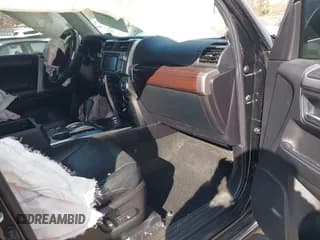 ✅ 2016 Toyota 4Runner Trail Premium • VIN: JTEBU5JR1G5353069 • Lot: 43720266. Wystawiony na IAAI z przebiegiem 120 583 mil. Bezpłatny archiwum sprzedaży aukcyjnych z USA i szczegółowy raport historii pojazdu na DreamBid. Zdjęcie 5.