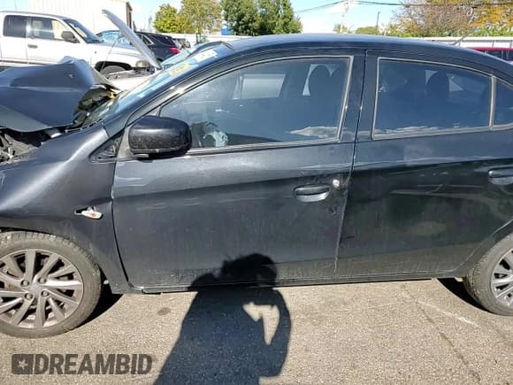 ✅ 2018 Mitsubishi Mirage ES • VIN: ML32F3FJ1JHF06096 • Лот: 87284435. Опубликован ранее на Copart с пробегом Не указан. Бесплатный доступ к архиву аукционных продаж из США и подробный отчёт об истории автомобиля на DreamBid. Изображение 13.