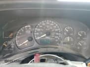 ✅ 2002 Chevrolet Silverado 2500HD LS • VIN: 1GCHC23G12F124521 • Lot: 54493345. Wystawiony na Copart z przebiegiem 223 108 mil. Bezpłatny archiwum sprzedaży aukcyjnych z USA i szczegółowy raport historii pojazdu na DreamBid. Zdjęcie 9.