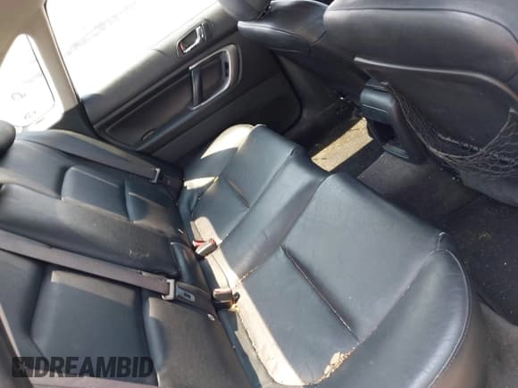 ✅ 2005 Subaru Legacy Limited • VIN: 4S3BL626557227705 • Lot: 42467976. Wystawiony na IAAI z przebiegiem 178 981 mil. Bezpłatny archiwum sprzedaży aukcyjnych z USA i szczegółowy raport historii pojazdu na DreamBid. Zdjęcie 8.