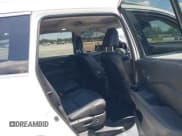 ✅ 2018 Honda Pilot Elite • VIN: 5FNYF6H00JB058623 • Lot: 42323415. Listed on IAAI with 102,015 mi. Free auction sales archive from the USA and detailed vehicle history report at DreamBid. Image 8.