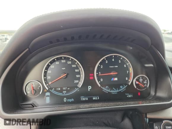 ✅ 2017 BMW X5 M • VIN: 5YMKT6C35H0X20602 • Лот: 70676915. Опубликован ранее на Copart с пробегом 73 910 миль. Бесплатный доступ к архиву аукционных продаж из США и подробный отчёт об истории автомобиля на DreamBid. Изображение 9.