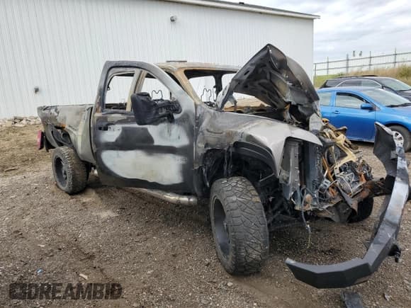 ✅ 2013 Chevrolet Silverado 2500HD LT • VIN: 1GC1KXCG0DF162875 • Лот: 82328015. Опубликован ранее на Copart с пробегом Не указан. Бесплатный доступ к архиву аукционных продаж из США и подробный отчёт об истории автомобиля на DreamBid. Изображение 4.