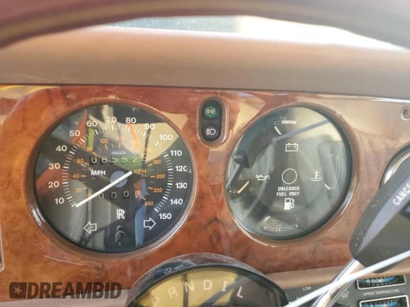 ✅ 1989 Rolls-Royce Silver Spur • VIN: SCAZN02A9KCX25894 • Lot: 78011244. Listed on Copart with 65,525 mi. Free auction sales archive from the USA and detailed vehicle history report at DreamBid. Image 9.