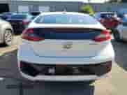 2019 Hyundai Ioniq SEL z VIN KMHC75LC9KU106126, wystawiony jako Copart lot #70461684 z przebiegiem 40 782 mil mil oraz Szkoda całkowita • Salvage title. Historia ofert i sprzedaży dostępna na DreamBid. Obrazek 6.