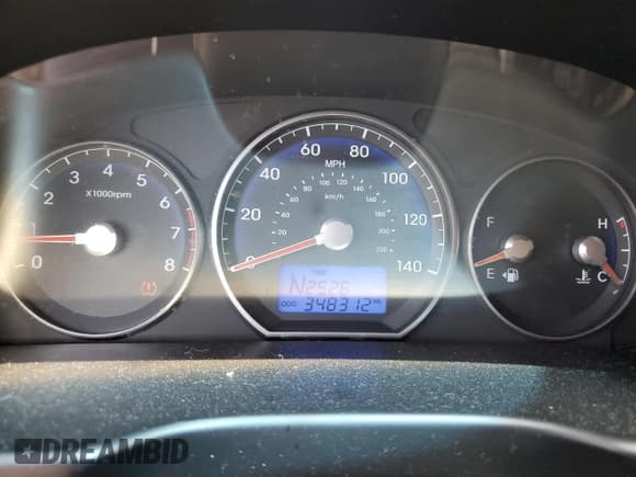 ✅ 2010 Hyundai Santa Fe GLS • VIN: 5NMSG3AB7AH366724 • Lot: 68895274. Listed on Copart with 348,312 mi. Free auction sales archive from the USA and detailed vehicle history report at DreamBid. Image 9.