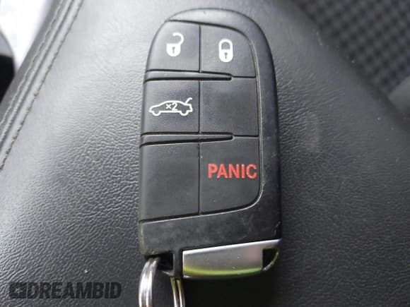 ✅ 2017 Dodge Challenger SXT • VIN: 2C3CDZAG1HH550336 • Lot: 43372442. Wystawiony na IAAI z przebiegiem 152 098 mil. Bezpłatny archiwum sprzedaży aukcyjnych z USA i szczegółowy raport historii pojazdu na DreamBid. Zdjęcie 11.