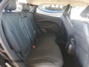 ✅ 2023 Ford Mustang Mach-E Premium • VIN: 3FMTK3SUXPMA96859 • Lot: 90878615. Wystawiony na Copart z przebiegiem 25 853 mil. Bezpłatny archiwum sprzedaży aukcyjnych z USA i szczegółowy raport historii pojazdu na DreamBid. Zdjęcie 10.