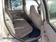 ✅ 1998 Ford Explorer XL • VIN: 1FMZU32X7WZB30073 • Lot: 41919001. Listed on IAAI with 316,172 mi. Free auction sales archive from the USA and detailed vehicle history report at DreamBid. Image 8.