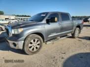 ✅ 2007 Toyota Tundra SR5 • VIN: 5TBEV54177S460800 • Лот: 71773415. Опубликован ранее на Copart с пробегом 98 115 миль. Бесплатный доступ к архиву аукционных продаж из США и подробный отчёт об истории автомобиля на DreamBid. Изображение 1.