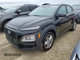 ✅ 2020 Hyundai Kona SE • VIN: KM8K1CAA8LU439616 • Лот: 73929094. Опубликован ранее на Copart с пробегом 57 612 миль. Бесплатный доступ к архиву аукционных продаж из США и подробный отчёт об истории автомобиля на DreamBid. Изображение 1.