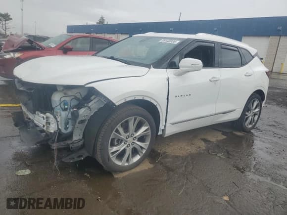 ✅ 2019 Chevrolet Blazer Premier • VIN: 3GNKBKRS3KS689067 • Lot: 85140835. Listed on Copart with 93,442 mi. Free auction sales archive from the USA and detailed vehicle history report at DreamBid. Image 1.