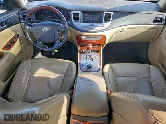 ✅ 2012 Hyundai Genesis R-Spec • VIN: KMHGC4DH6CU211645 • Лот: 94557985. Опубликован ранее на Copart с пробегом 207 814 миль. Бесплатный доступ к архиву аукционных продаж из США и подробный отчёт об истории автомобиля на DreamBid. Изображение 8.