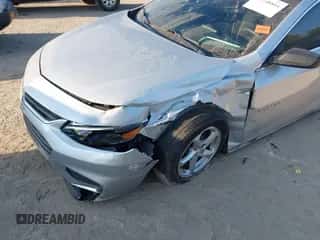 ✅ 2018 Chevrolet Malibu LS • VIN: 1G1ZB5ST0JF280676 • Lot: 43248804. Wystawiony na IAAI z przebiegiem 122 429 mil mil. Skorzystaj z bezpłatnego archiwum sprzedaży aukcyjnych z USA i zobacz szczegółowy raport historii pojazdu na DreamBid. Zdjęcie 6.